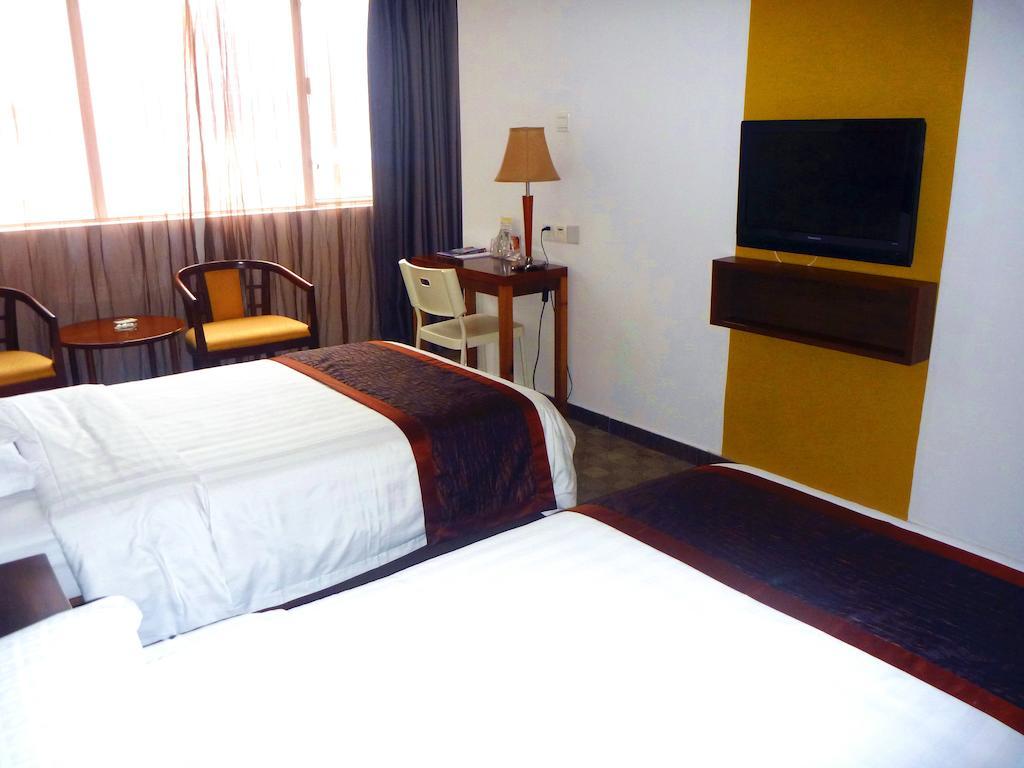 Shenzhen Futian Difu Hotel Huaqiangbei Branch Екстериор снимка