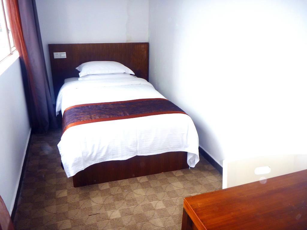 Shenzhen Futian Difu Hotel Huaqiangbei Branch Екстериор снимка